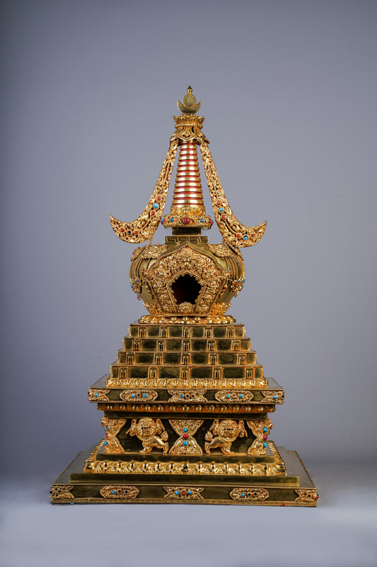 22 inch / 56 cm Stupa of Turning the Wheel of Dharma | བཀྲ་ཤིས་སྒོ་མང་མཆོད་རྟེན།